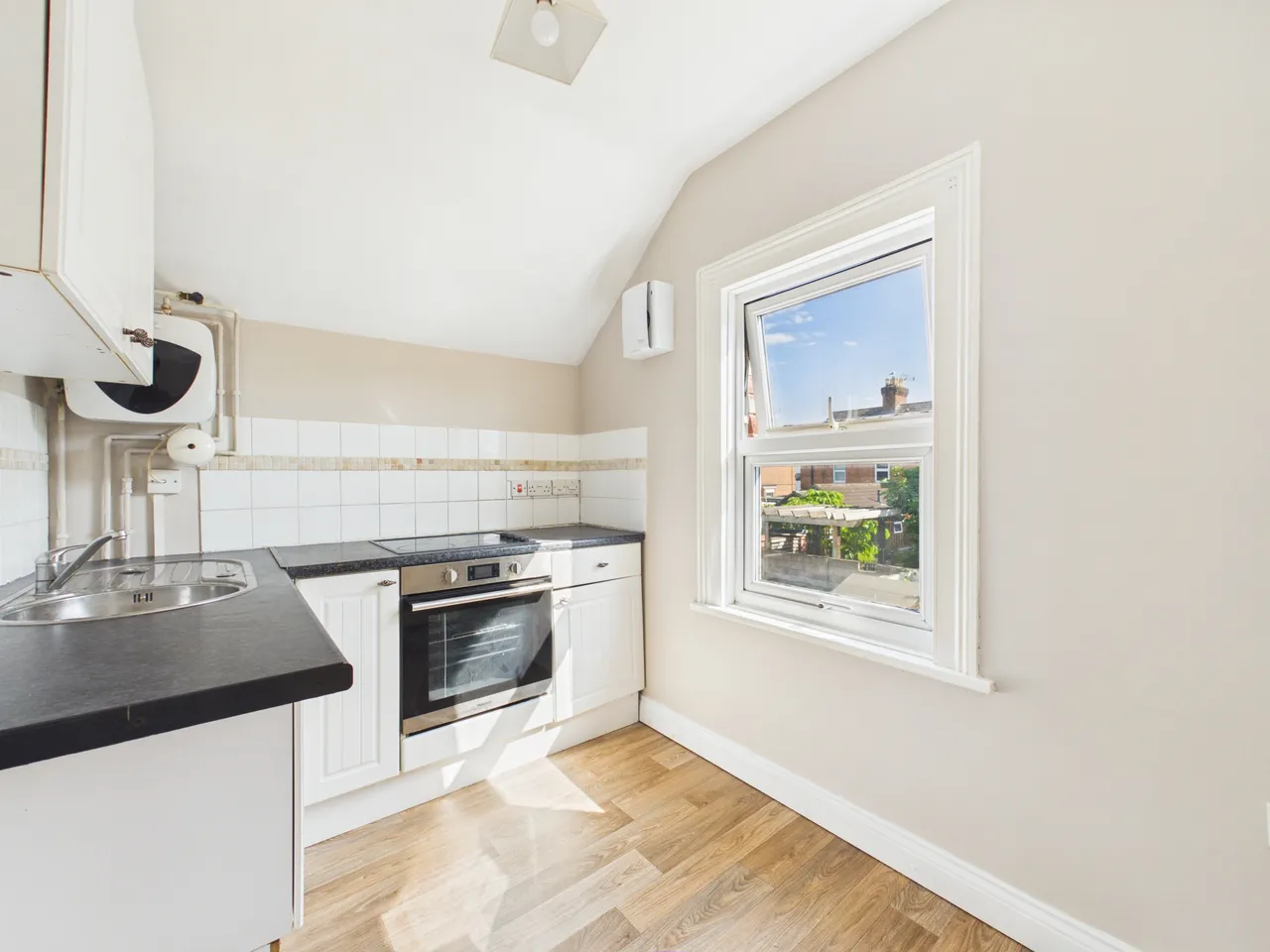 18c, 18B-18C Falkner Street, Gloucester, GL1 4SG, photo 6
