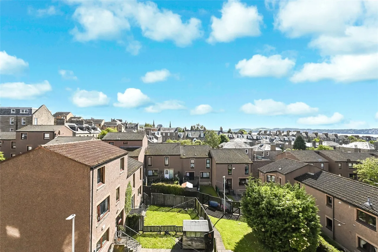 Step Row, Dundee, Angus, DD2, photo 13