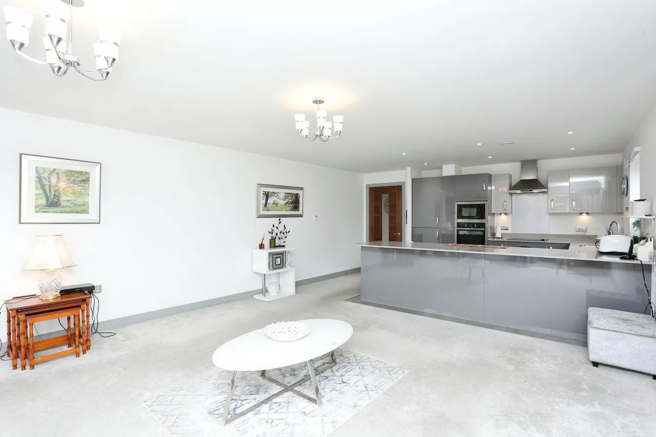 57 Albemarle Road, Beckenham, photo 12