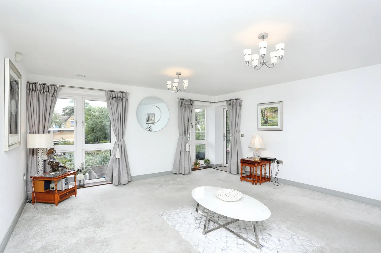 57 Albemarle Road, Beckenham, photo 3