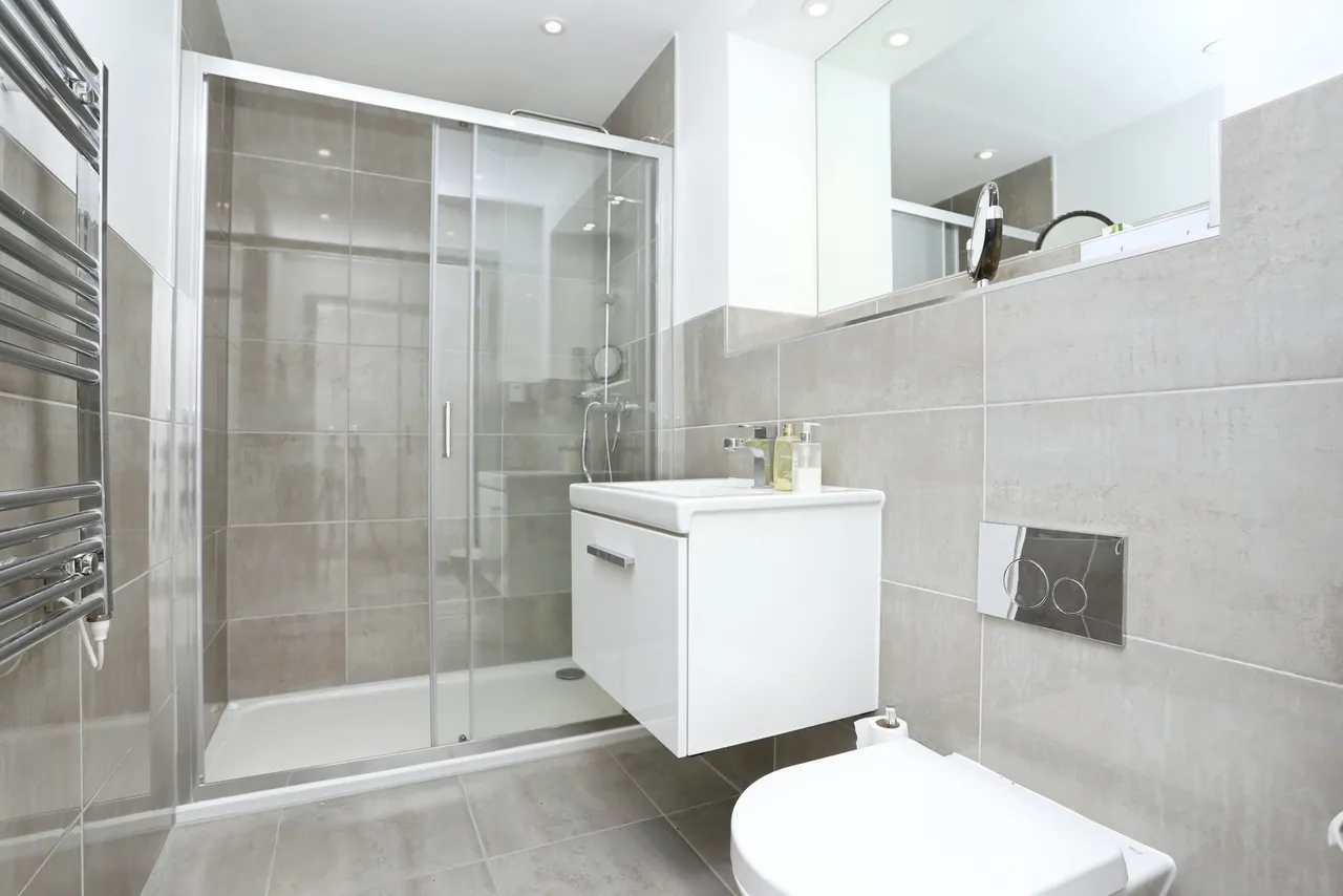 57 Albemarle Road, Beckenham, photo 8