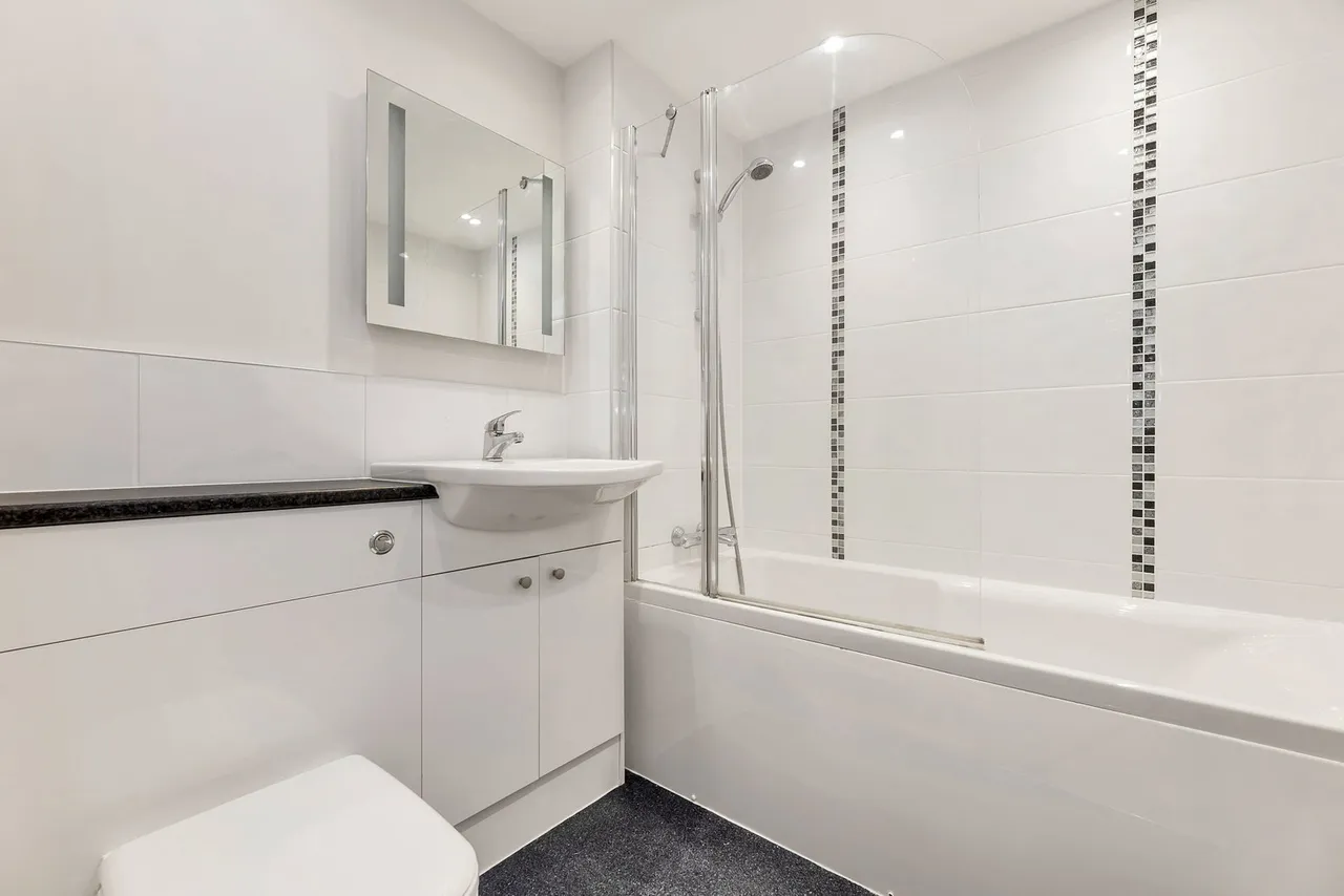 Riverport Mews, St. Ives, PE27, photo 4