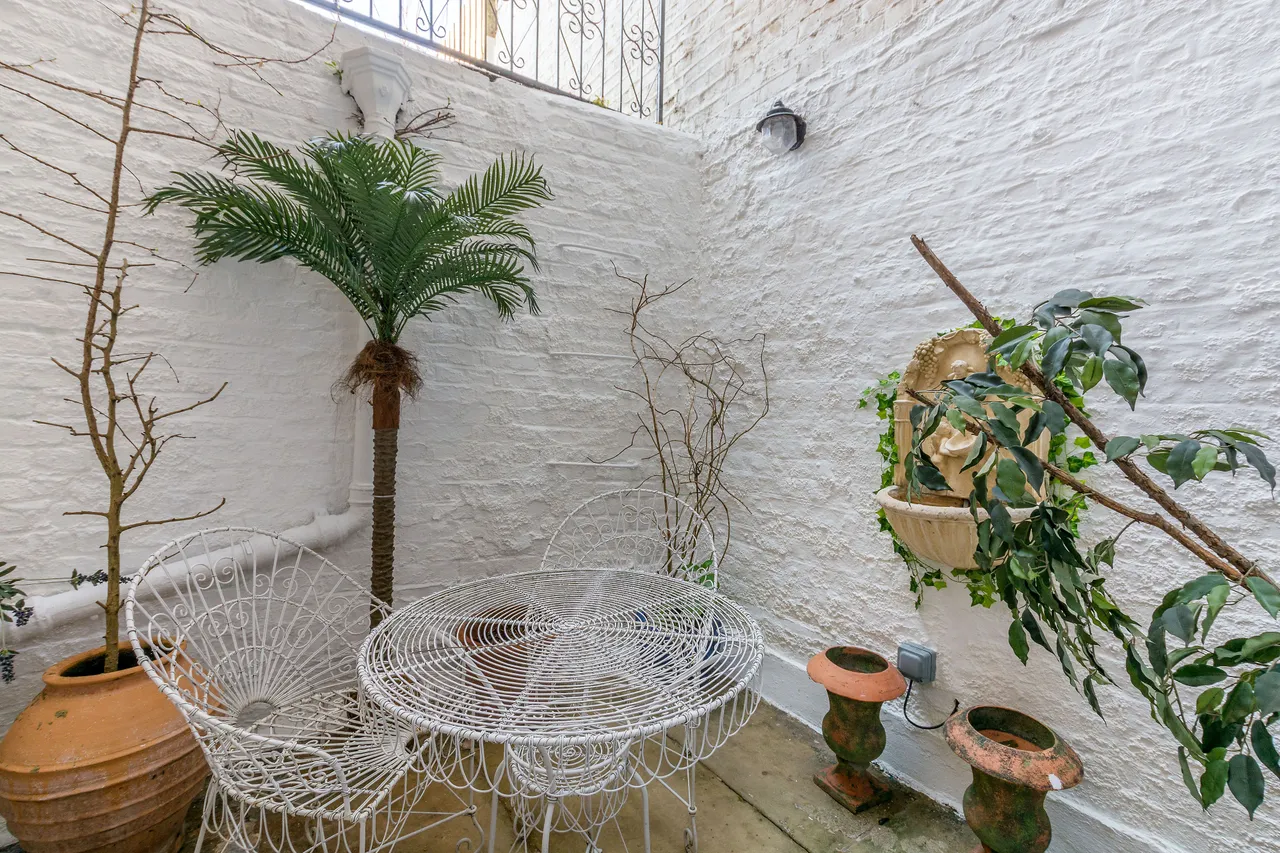 Lower Ground Floor, 68 Balcombe Street, London, photo 5