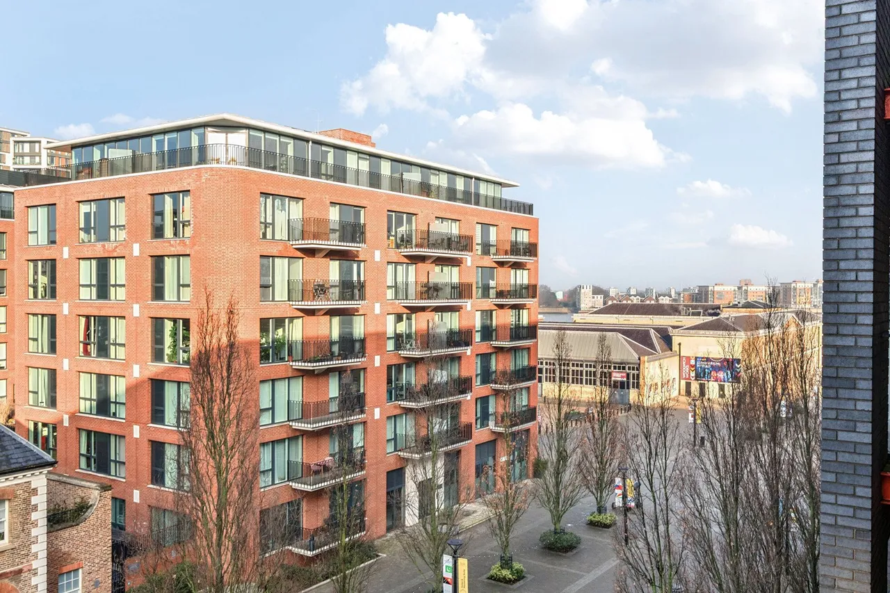 No 1 Street, Woolwich, SE18, photo 13