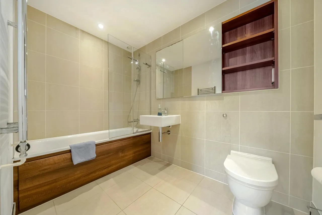 No 1 Street, Woolwich, SE18, photo 10