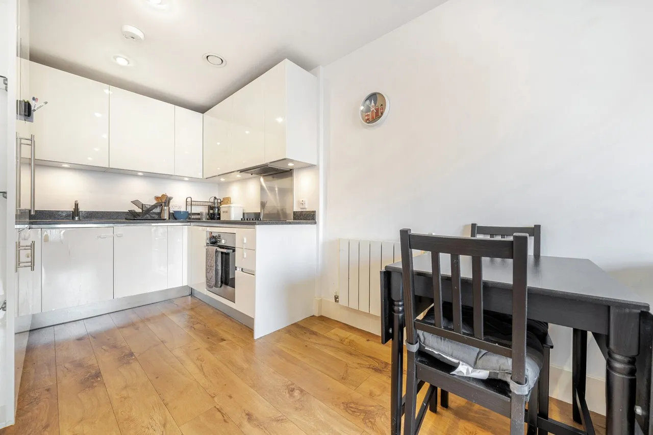 No 1 Street, Woolwich, SE18, photo 9