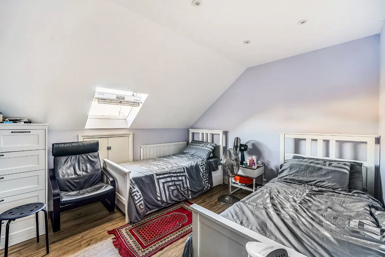 Dudden Hill Lane, London, NW10, photo 8