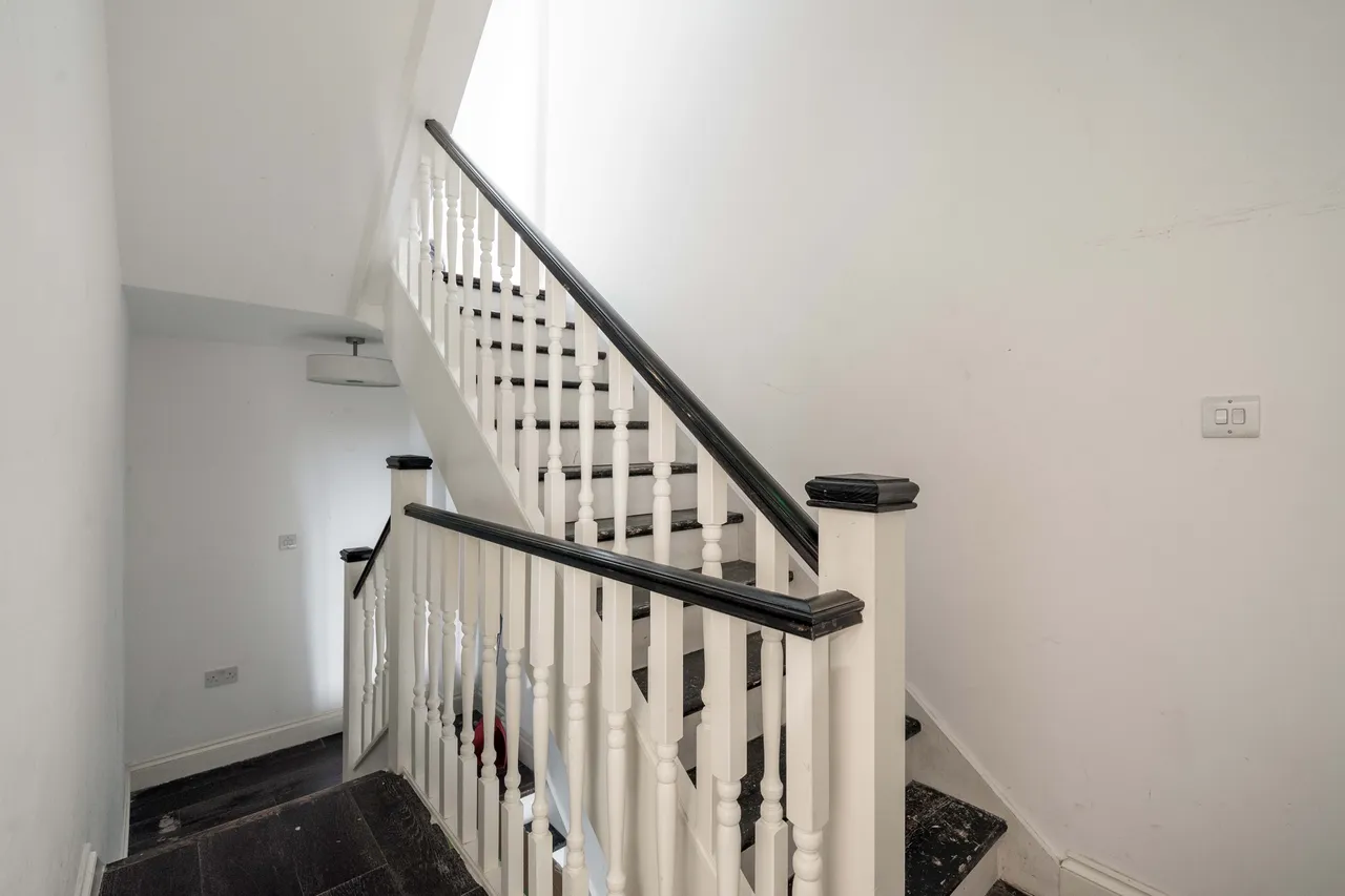 Fernhead Road, London, W9, photo 16
