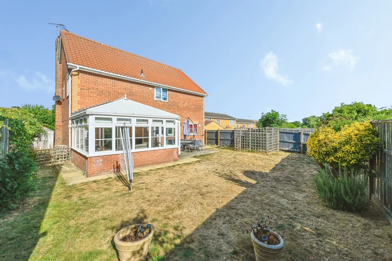 Hills Court, Hilgay, Downham Market, Norfolk, PE38, photo 2