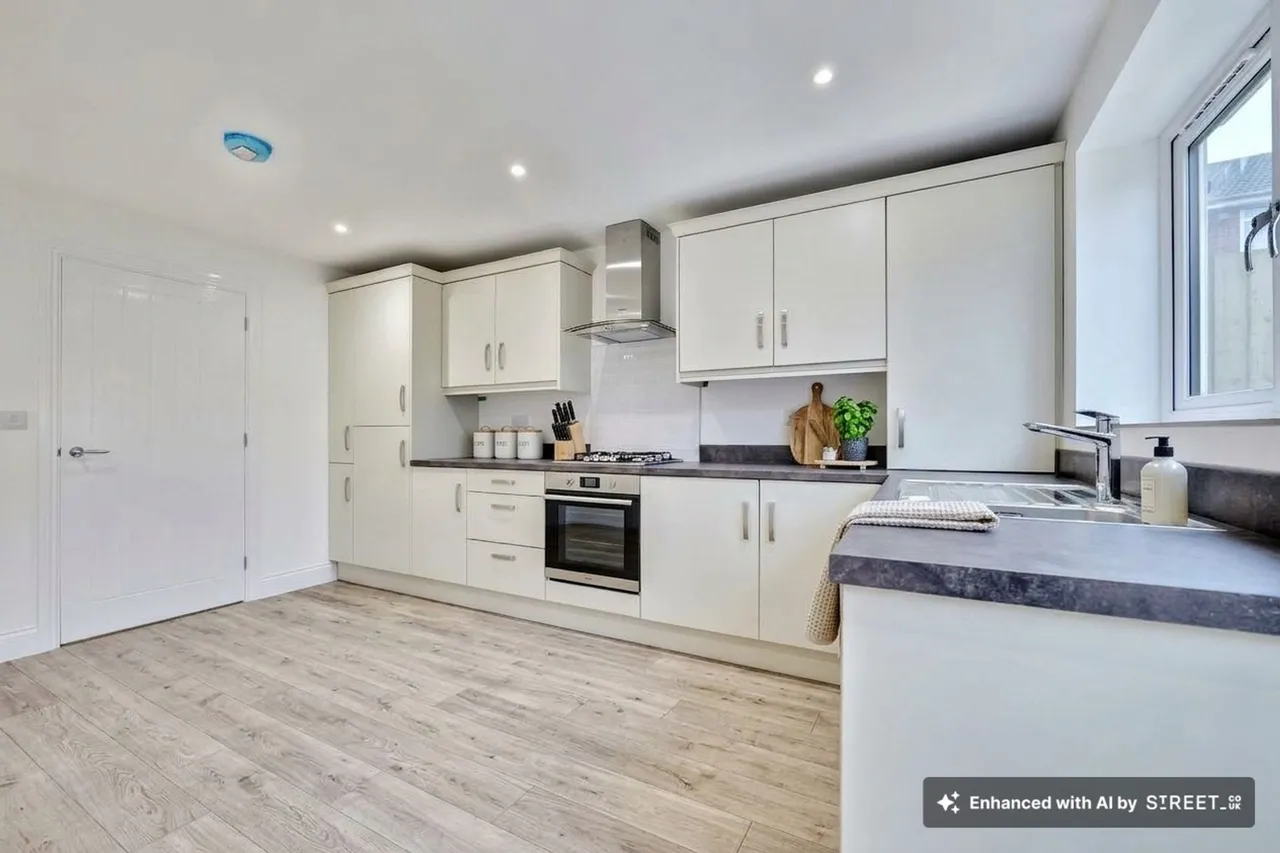 Heather Norgrove Place, Ansley, CV10, photo 3