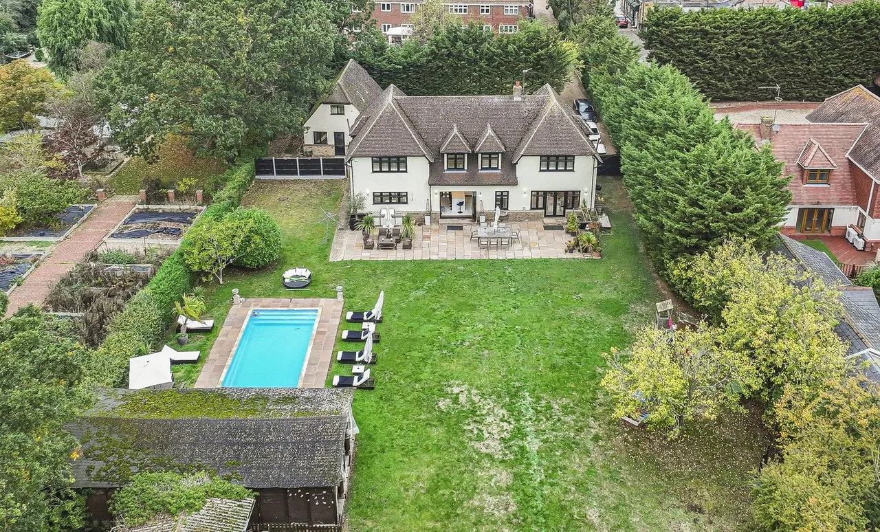 5 bed house for sale, Steeple Road, Mayland, CM3