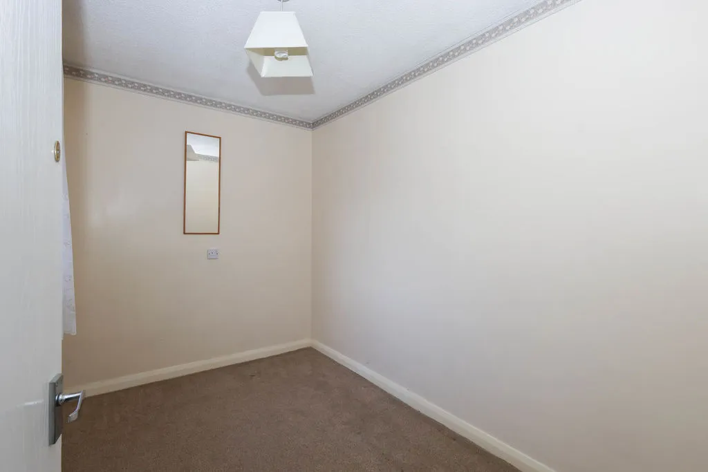 Mulberry Close, Rochdale OL11 3TS, photo 7