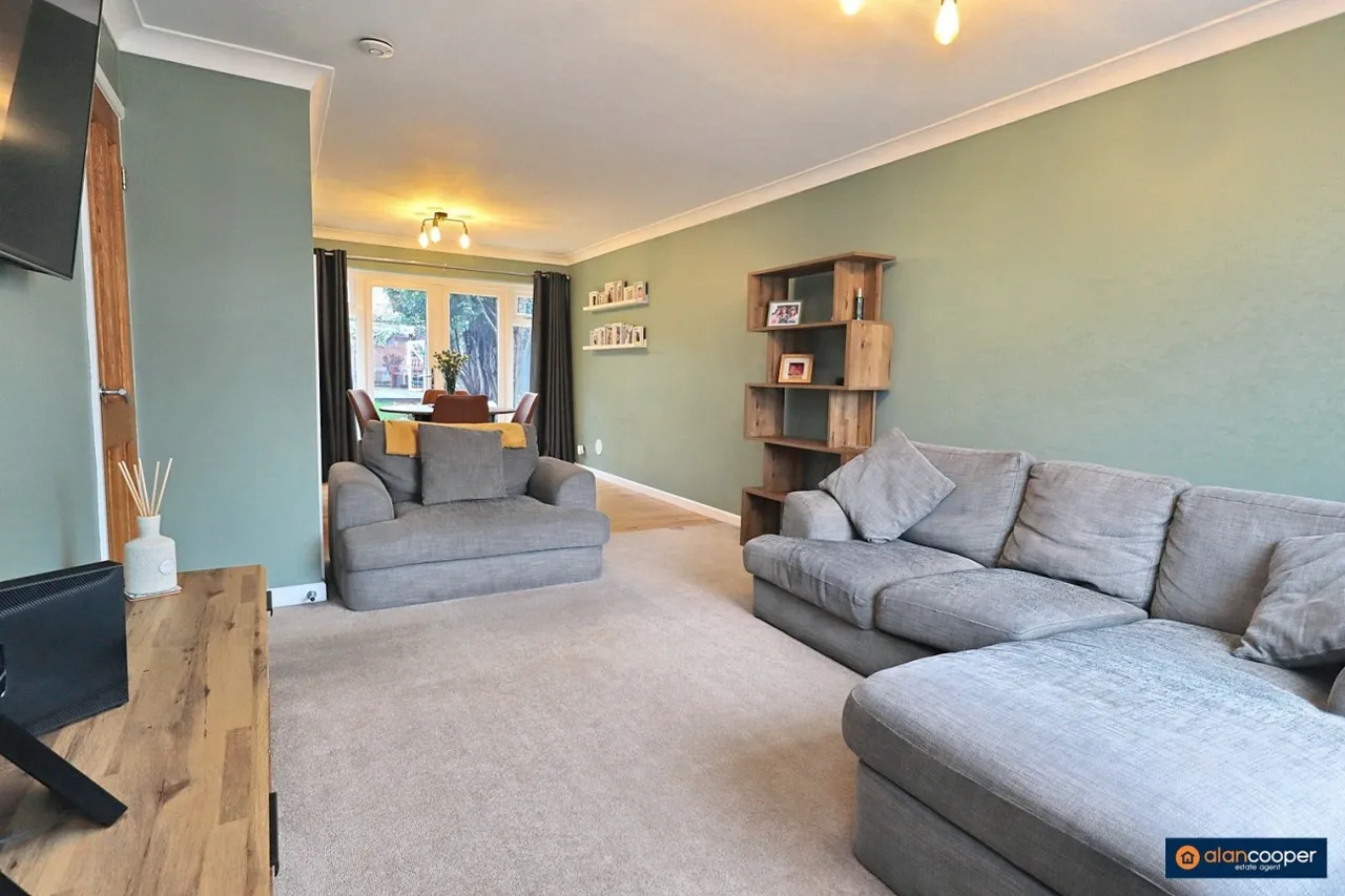 Walnut Close, Nuneaton, CV10, photo 2