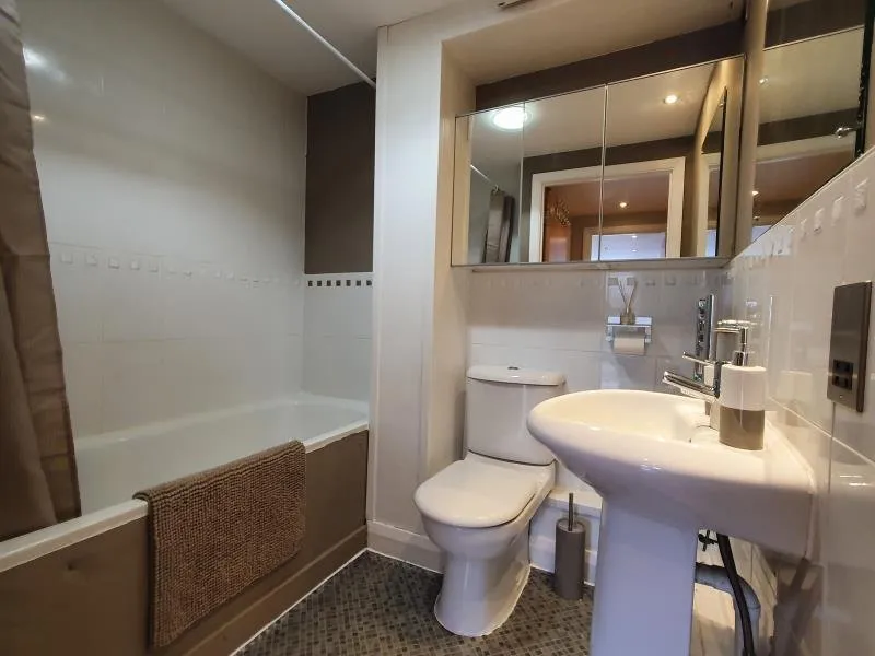 Ristes Place, Nottingham, NG1, photo 6
