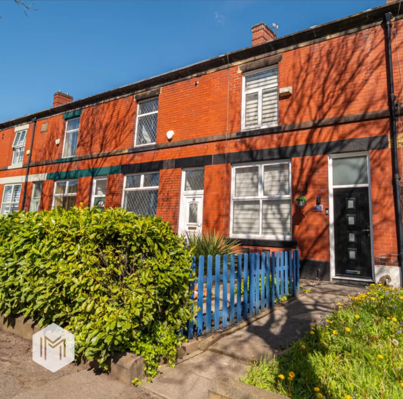 2 bed house for sale — Ainsworth Road, Bury, BL8 2RS