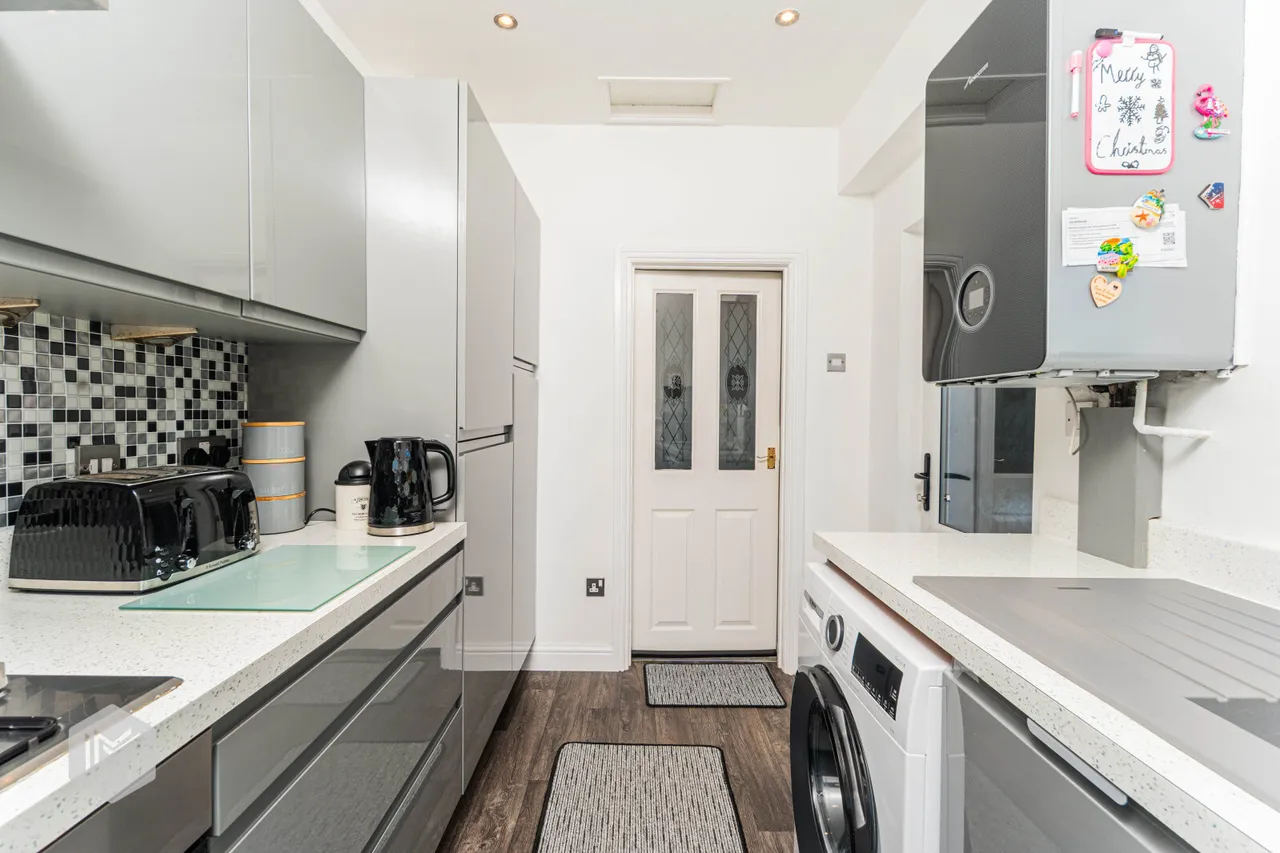 Ainsworth Road, Bury, BL8 2RS, photo 10