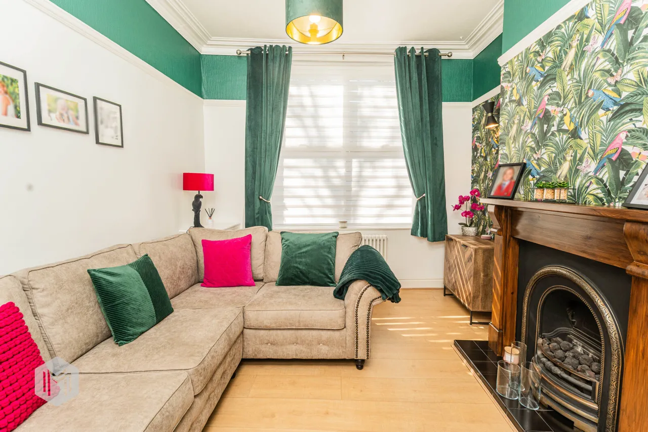 Ainsworth Road, Bury, BL8 2RS, photo 4