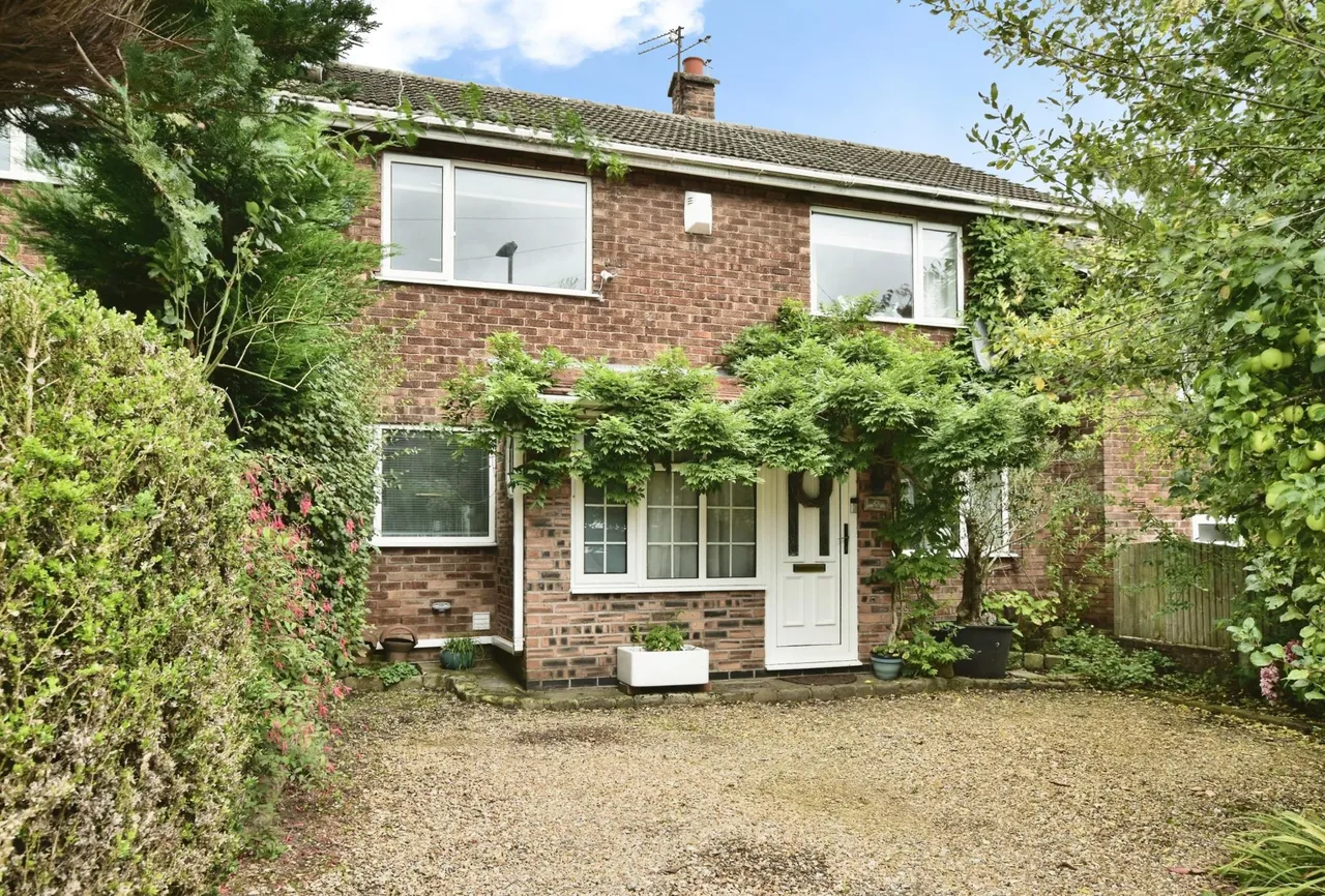 Ivymeade Close, Macclesfield, SK11, photo 20