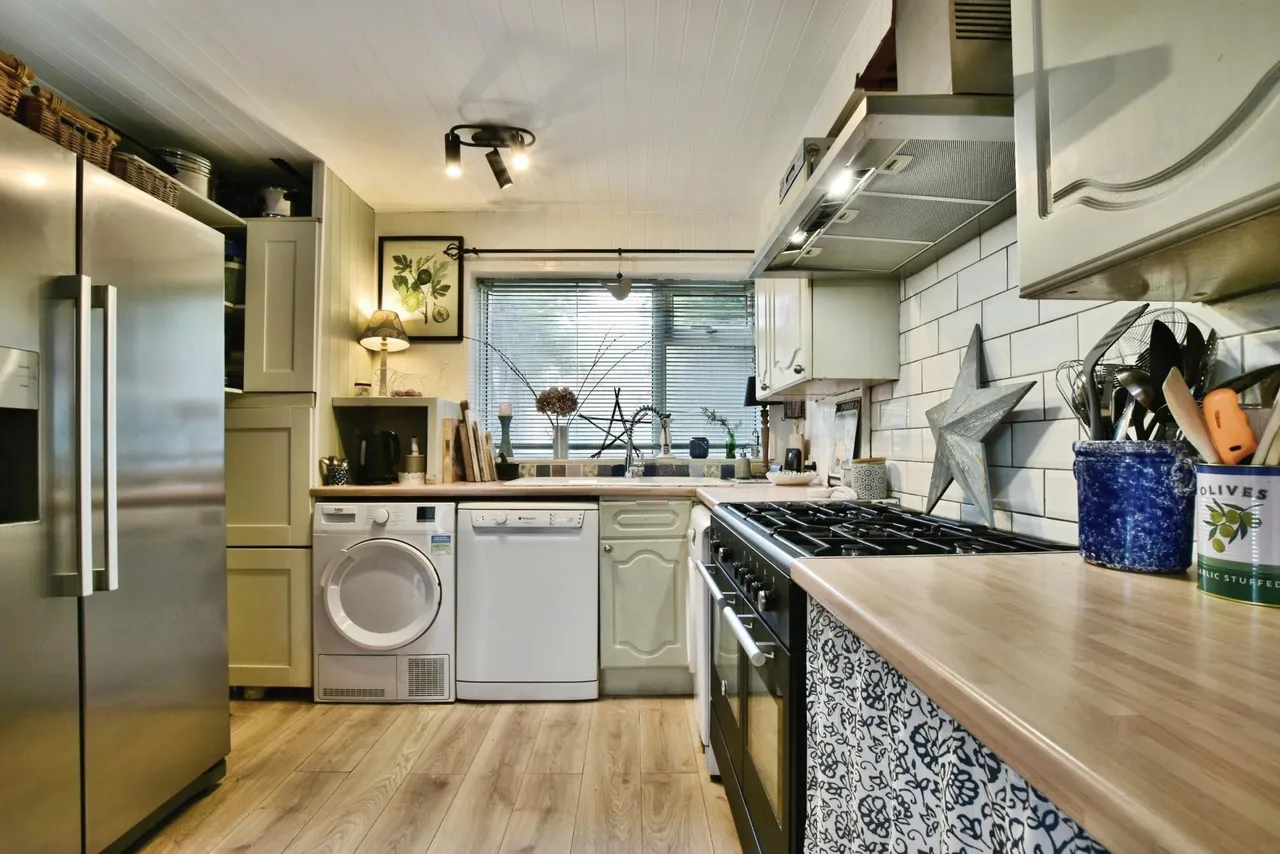 Ivymeade Close, Macclesfield, SK11, photo 5