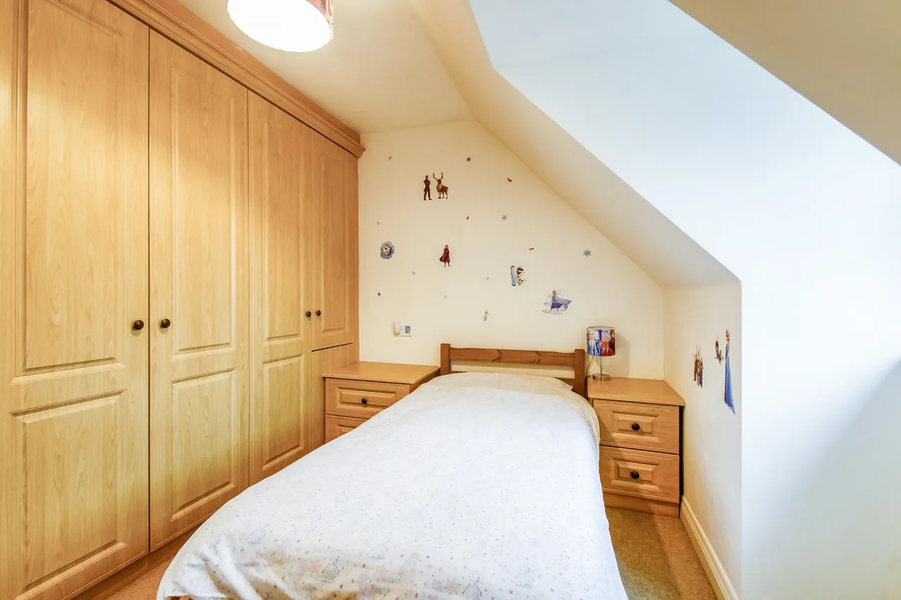Clarendon Gardens, Bolton, BL7, photo 30