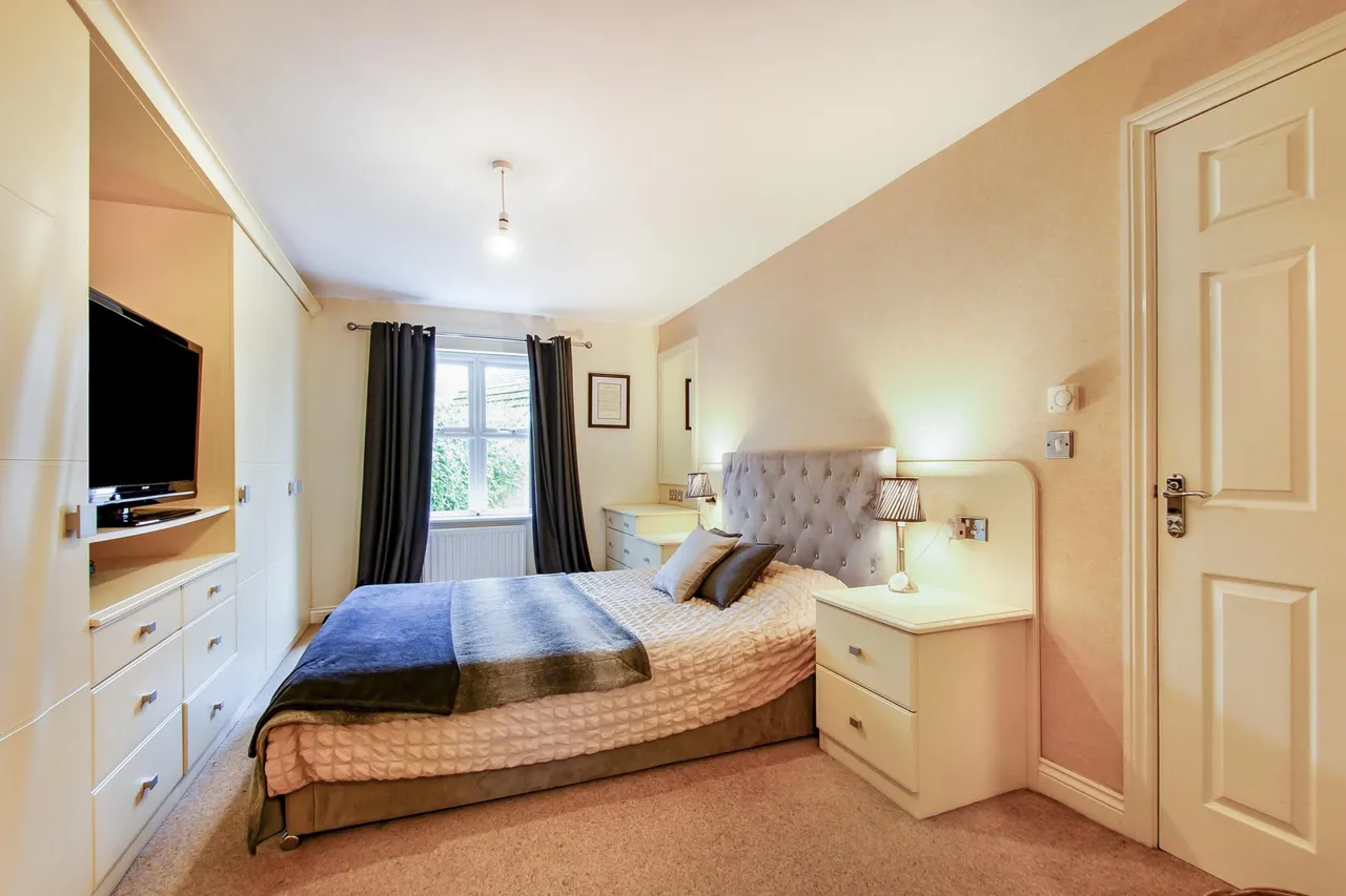 Clarendon Gardens, Bolton, BL7, photo 12