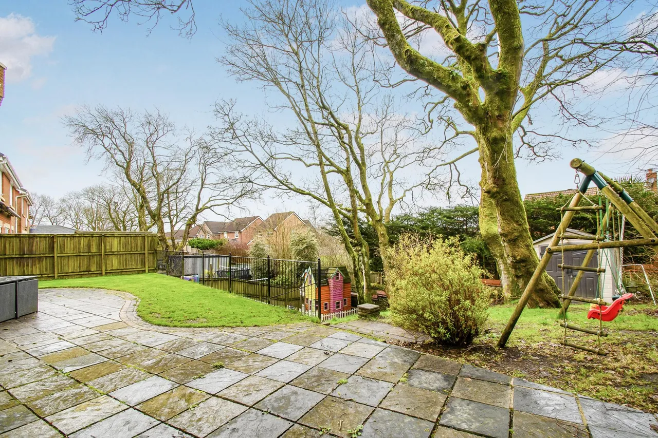 Clarendon Gardens, Bolton, BL7, photo 33