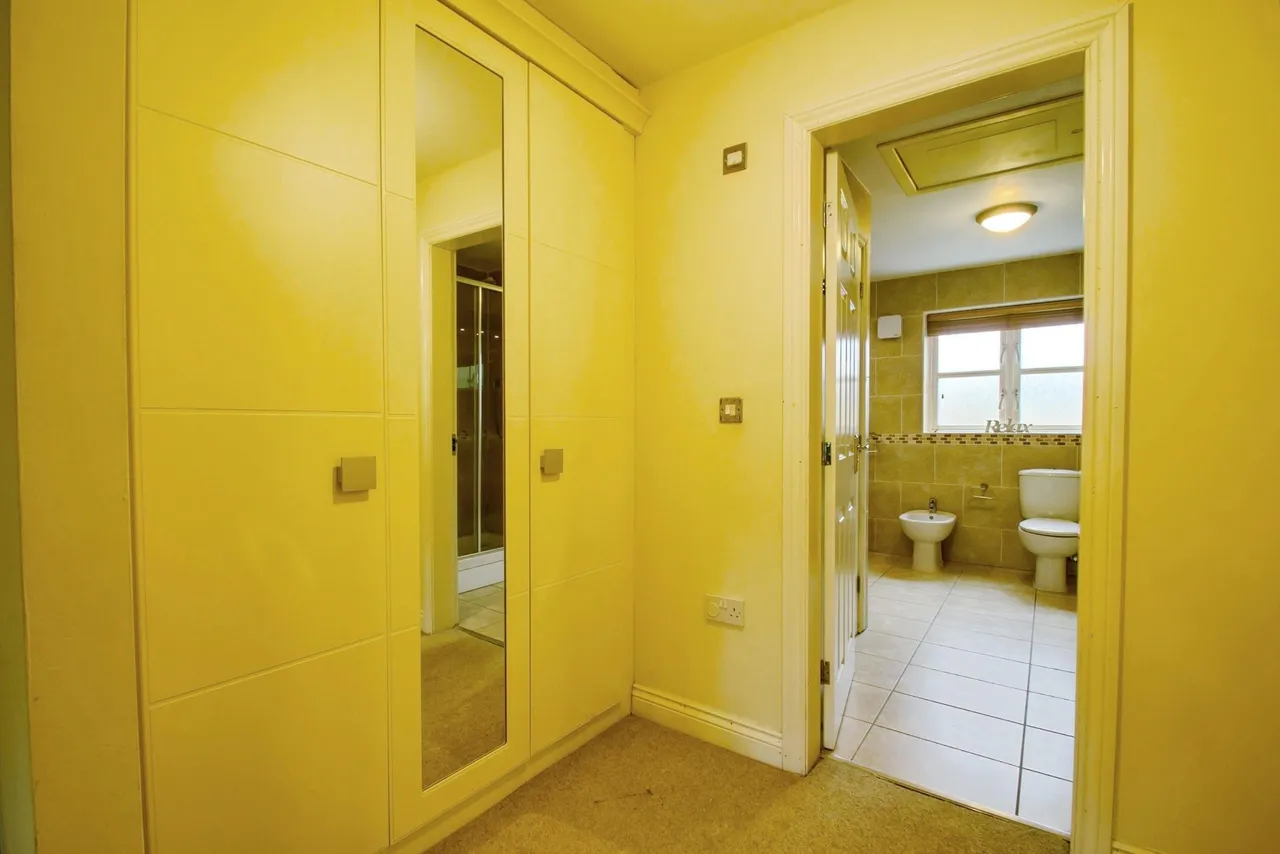 Clarendon Gardens, Bolton, BL7, photo 14