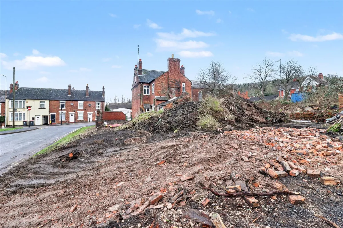 Slaney Street, Telford, TF2, photo 7