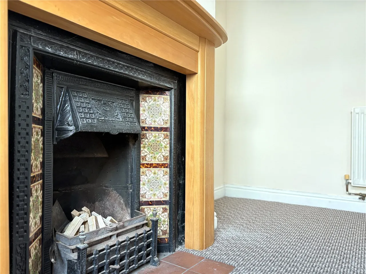 Regent Street, NUNEATON, Warwickshire, CV11, photo 4