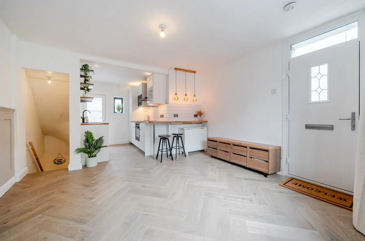 3 bed flat for sale, Kingsbury Road, Brighton, BN1