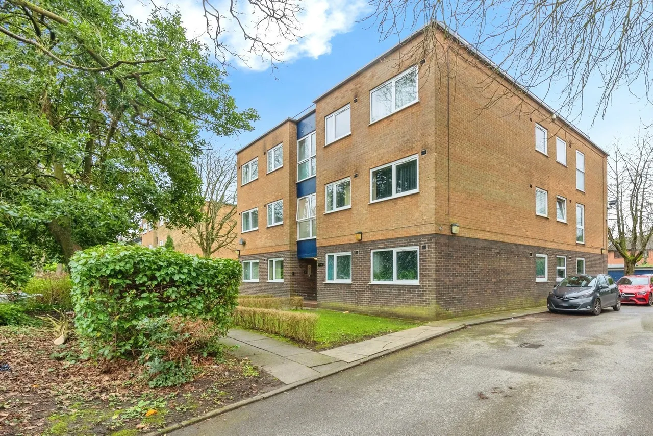 1 bed flat for sale — Whalley Road, Manchester, Greater Manchester, M16