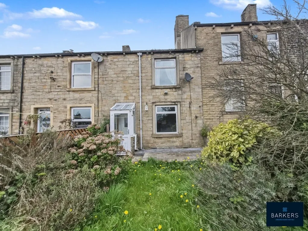 2 bed house for sale — Bradford Road Birkenshaw, Bradford BD11 2AE