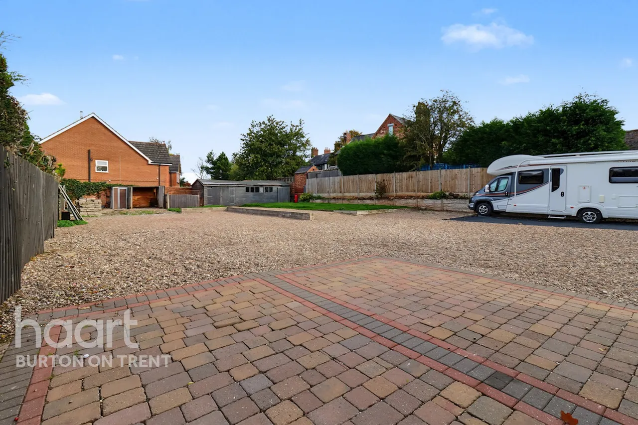 Ashby Road, Swadlincote, DE11, photo 13