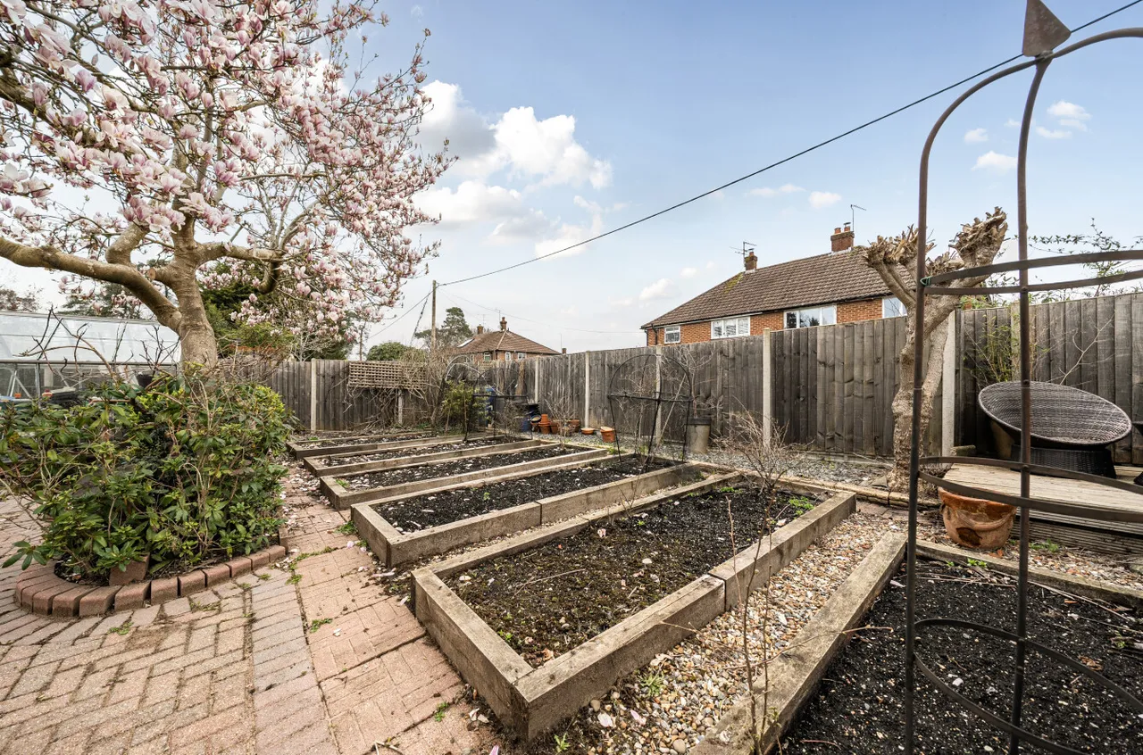 Reading Road South, Church Crookham, Fleet, Hampshire, GU52 6AB, photo 19