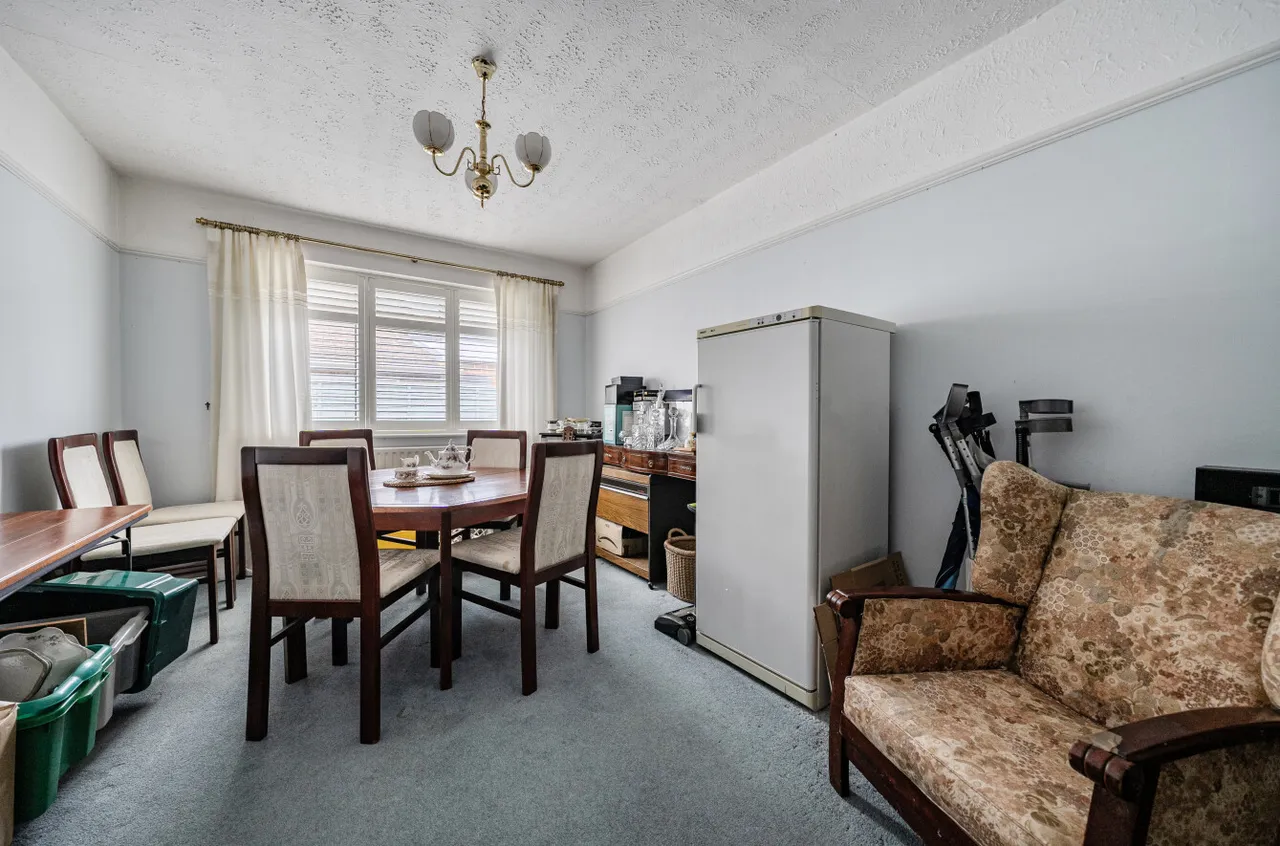 Reading Road South, Church Crookham, Fleet, Hampshire, GU52 6AB, photo 12