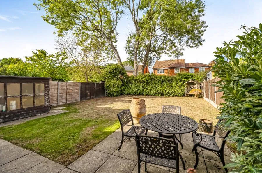 Nash Park, Binfield, RG42, photo 5