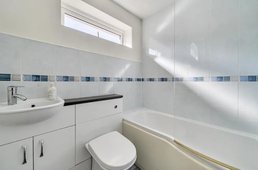 Nash Park, Binfield, RG42, photo 9