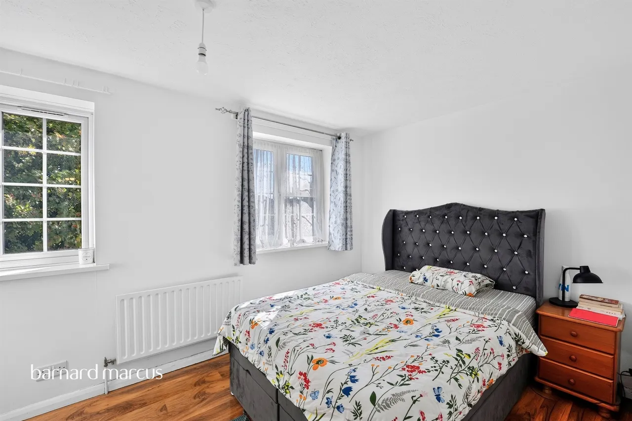 Spring Grove, Mitcham, CR4, photo 11