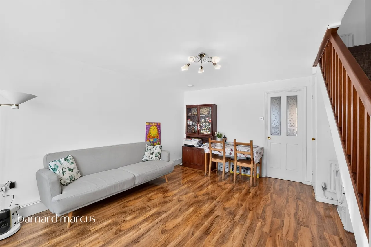 Spring Grove, Mitcham, CR4, photo 20