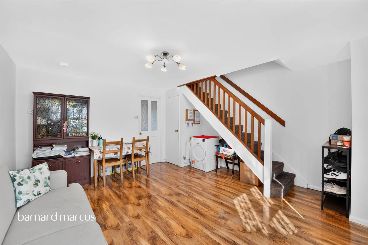 Spring Grove, Mitcham, CR4, photo 18