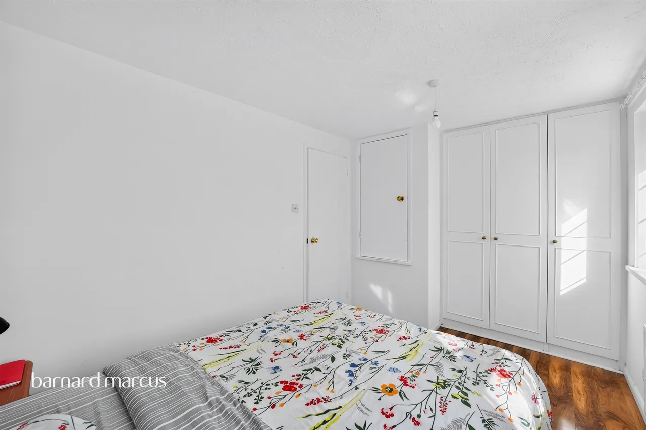 Spring Grove, Mitcham, CR4, photo 10