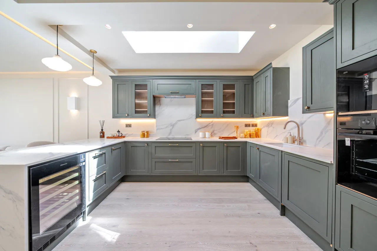 Lower Richmond Road, Putney, London, SW15, photo 5