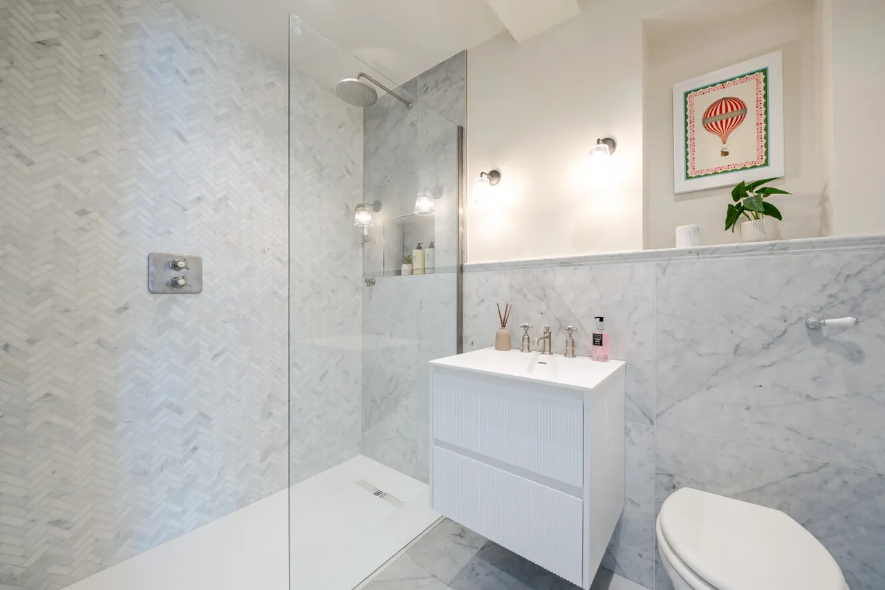 Lower Richmond Road, Putney, London, SW15, photo 6