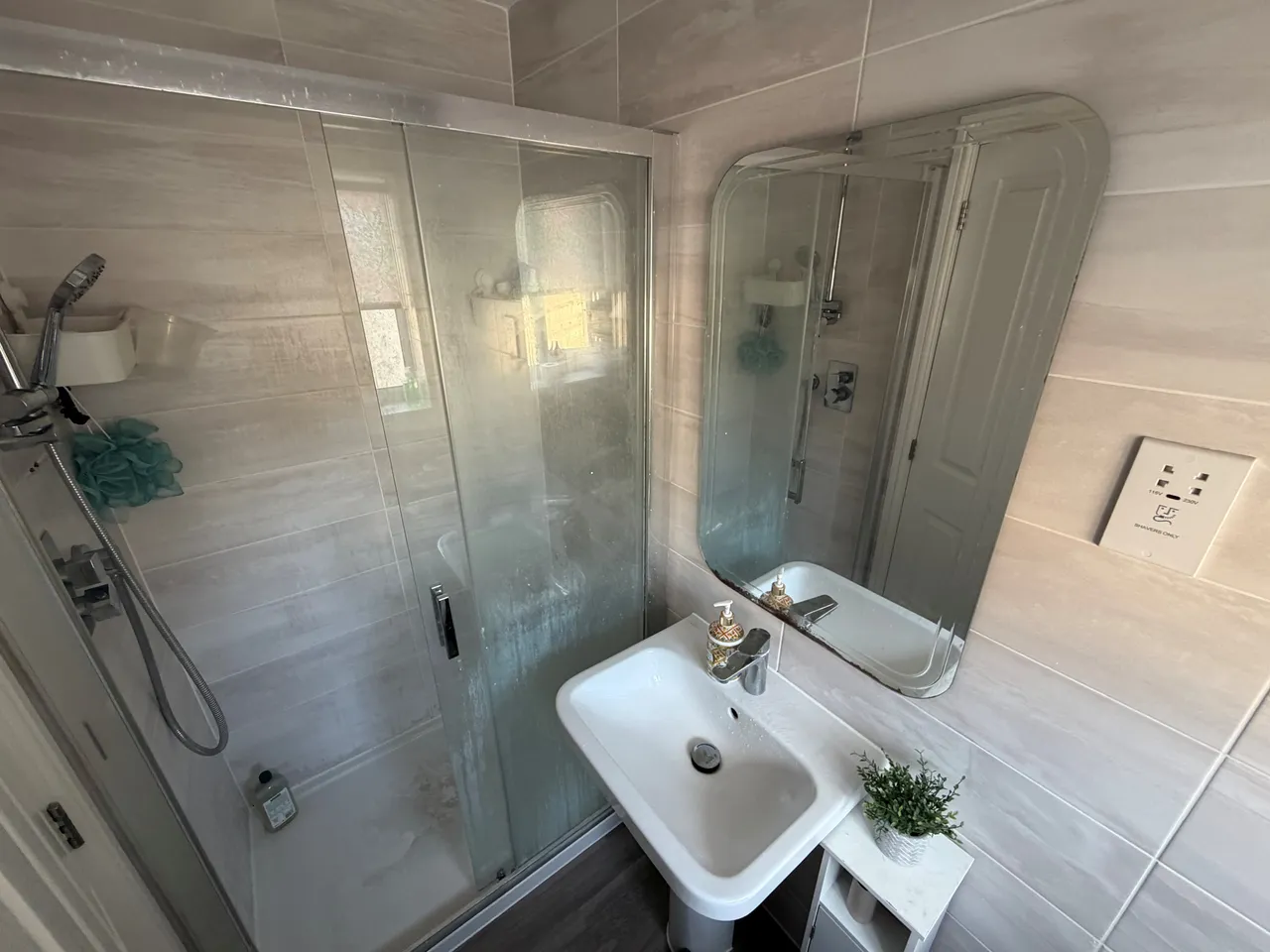 Keighley Close, MK10 9WP, photo 8