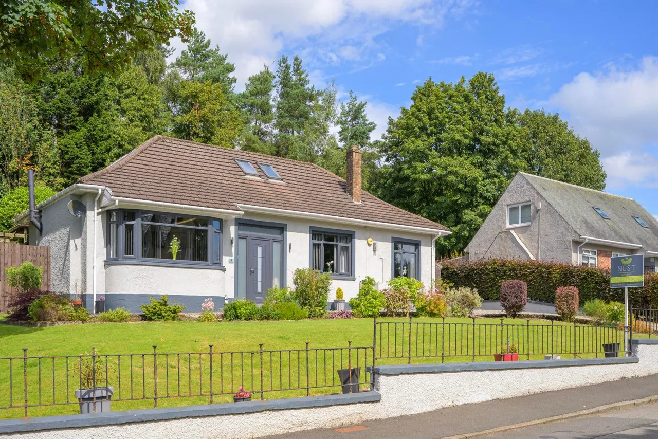 Roadside, Cumbernauld, G67 2SR, photo 5