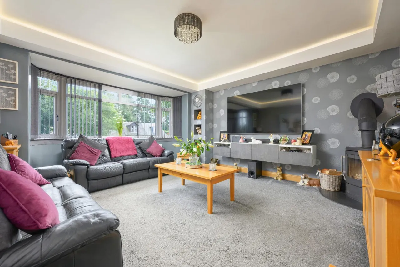Roadside, Cumbernauld, G67 2SR, photo 8