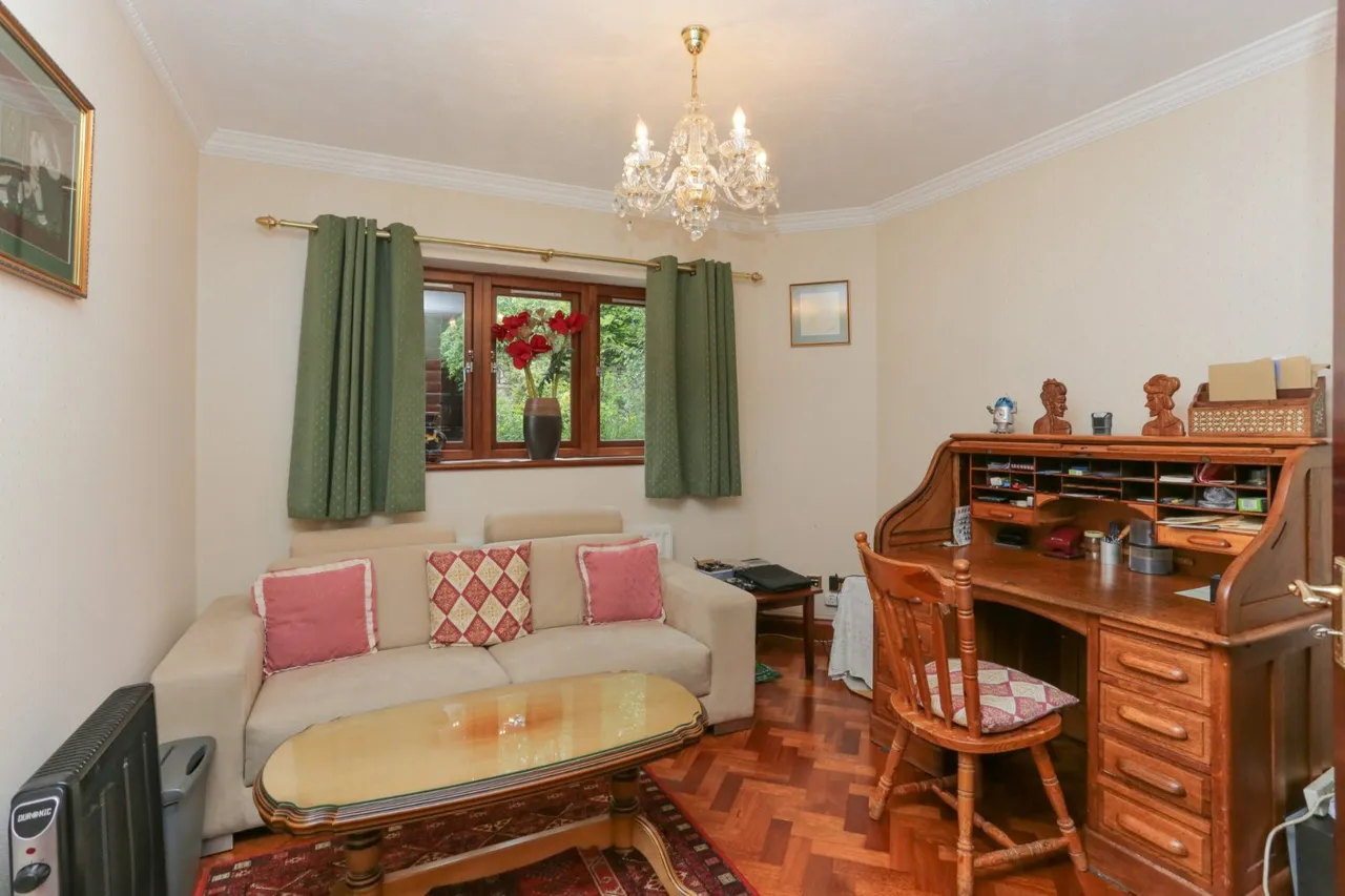 Iwade Road, Newington, ME9, photo 6