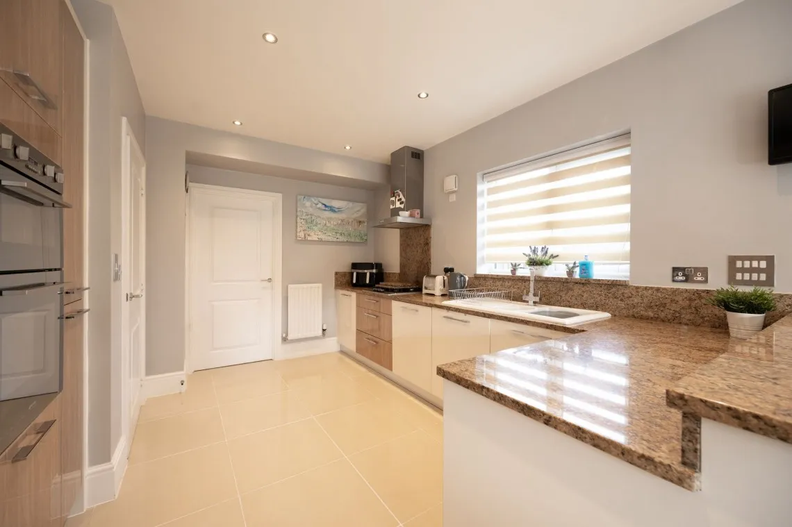 Stone Mason Crescent, Ormskirk, L39, photo 11