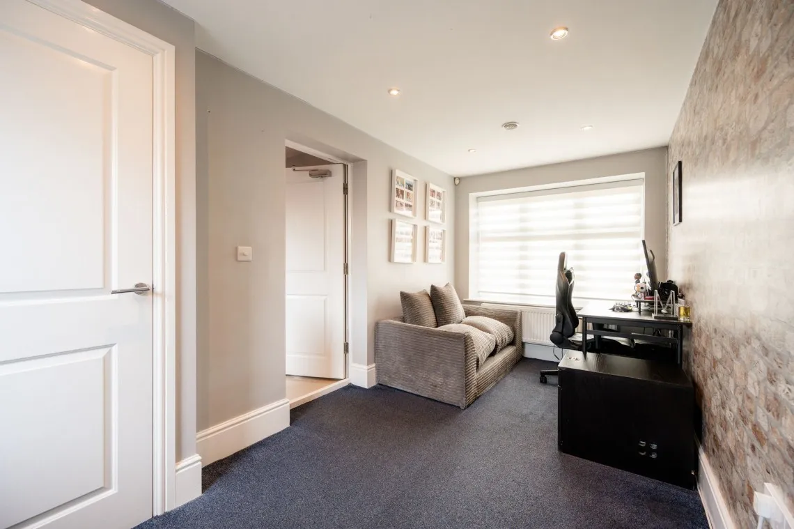 Stone Mason Crescent, Ormskirk, L39, photo 18