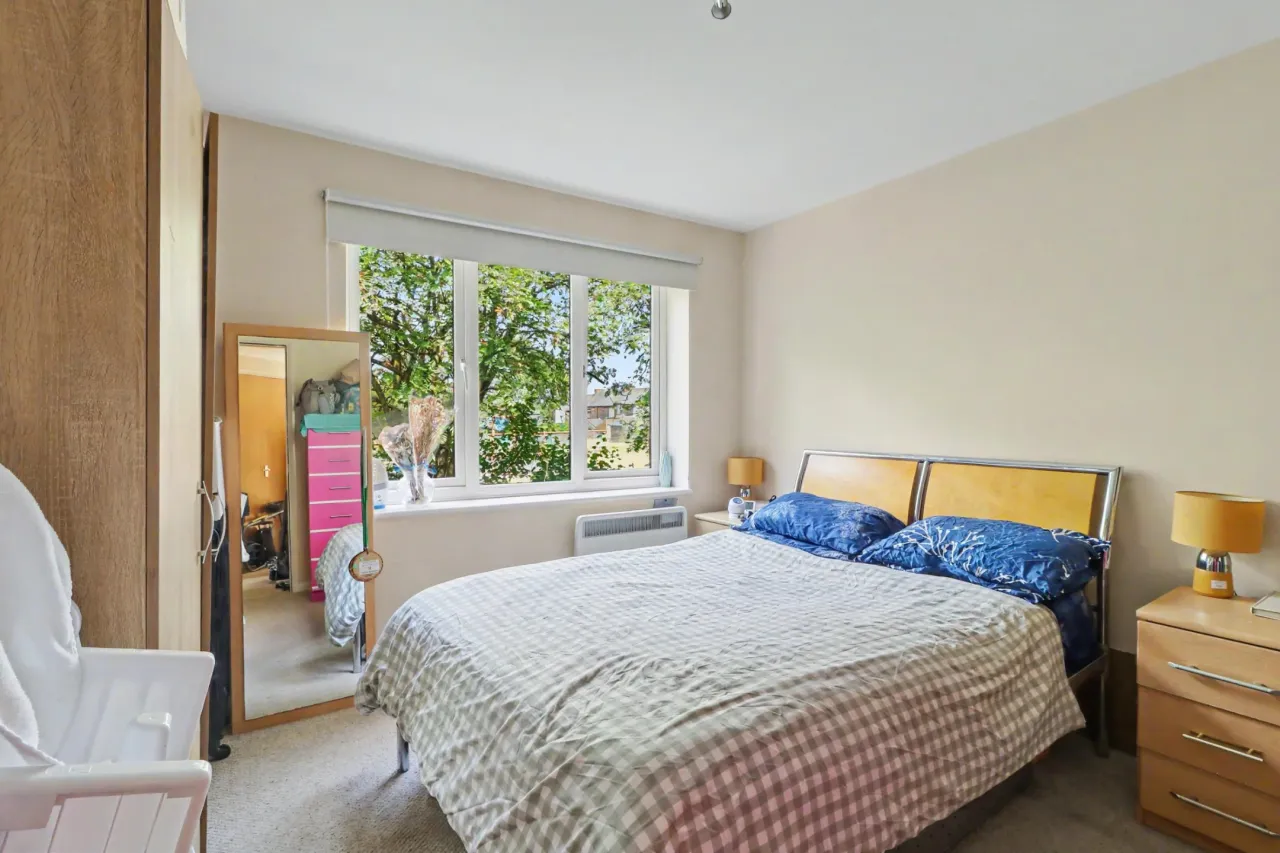 Maple House Birches Rise, Stoke-On-Trent, ST1, photo 6